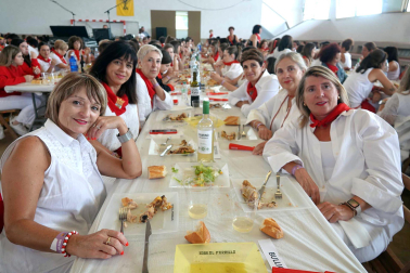 Fotos del Día de la mujer en fiestas de Milagro 2024. /