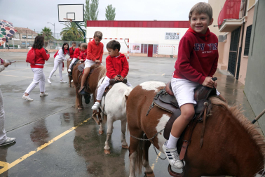 Fotos del Día del niño en fiestas de Milagro 2024. /