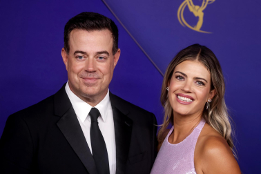 Alfombra roja, ceremonia y galardonados en la 76 edición de los Premios Emmy celebrada en Los Ángeles