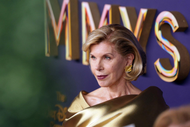 Alfombra roja, ceremonia y galardonados en la 76 edición de los Premios Emmy celebrada en Los Ángeles