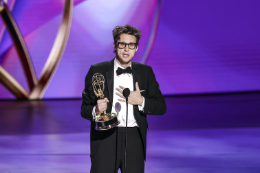Alfombra roja, ceremonia y galardonados en la 76 edición de los Premios Emmy celebrada en Los Ángeles