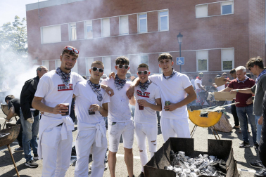Fotos de la costillada popular de las fiestas de Huarte