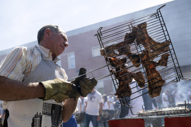 Fotos de la costillada popular de las fiestas de Huarte