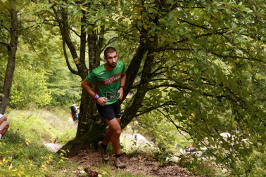 Fotos de los participantes en el XV Kilómetro Vertical Uharte-Beriain.