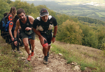 Fotos de los participantes en el XV Kilómetro Vertical Uharte-Beriain.