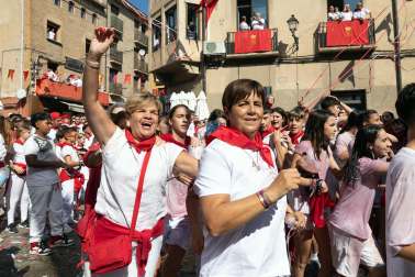 Fotos del cohete de inicio de fiestas de Corella