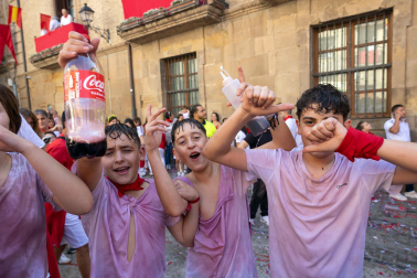 Fotos del cohete de inicio de fiestas de Corella 2024. /