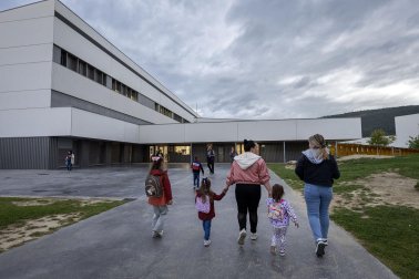 Fotos de la jornada de huelga en la educación pública en Navarra.