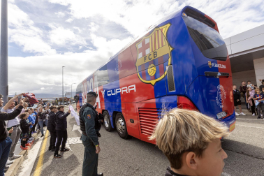 Llegada del Barcelona a Pamplona./