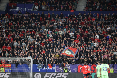 Fotos del Osasuna 4-2 Barcelona de la jornada 8./