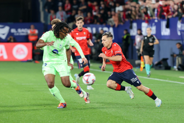 Fotos del Osasuna 4-2 Barcelona de la jornada 8./