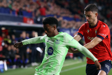 Fotos del Osasuna 4-2 Barcelona de la jornada 8./