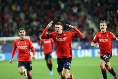 Fotos del Osasuna 4-2 Barcelona de la jornada 8./