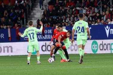 Fotos del Osasuna 4-2 Barcelona de la jornada 8./