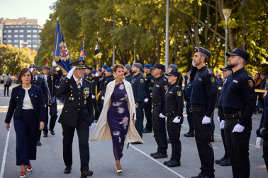 Fotos de la celebración de la festividad de la Policía Nacional en Navarra.