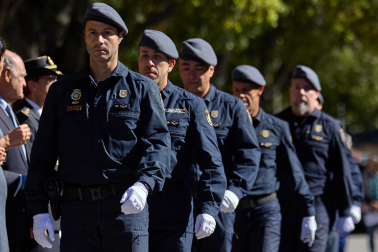 Fotos de la celebración de la festividad de la Policía Nacional en Navarra.