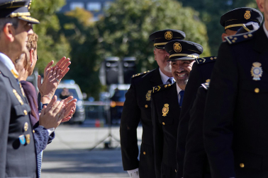 Fotos de la celebración de la festividad de la Policía Nacional en Navarra.