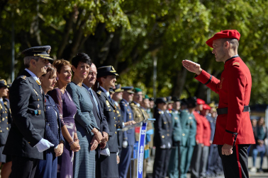 Fotos de la celebración de la festividad de la Policía Nacional en Navarra.