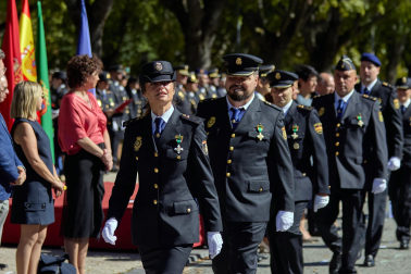 Fotos de la celebración de la festividad de la Policía Nacional en Navarra.