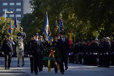 Fotos de la celebración de la festividad de la Policía Nacional en Navarra.