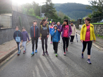Fotos de la jornada solidaria en Leitza en el día internacional de la lucha contra el cáncer de mama