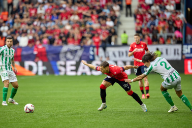 Fotos del Osasuna 1-2 Betis de la jornada 10./