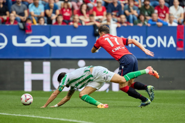 Fotos del Osasuna 1-2 Betis de la jornada 10./