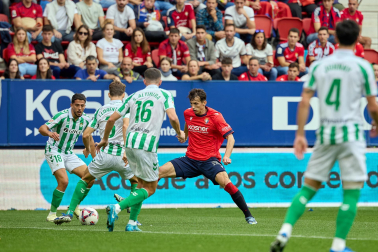 Fotos del Osasuna 1-2 Betis de la jornada 10./