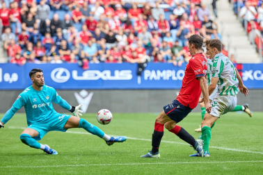 Fotos del Osasuna 1-2 Betis de la jornada 10./