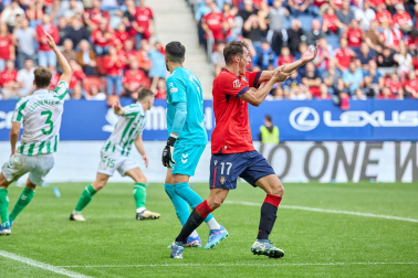 Fotos del Osasuna 1-2 Betis de la jornada 10./