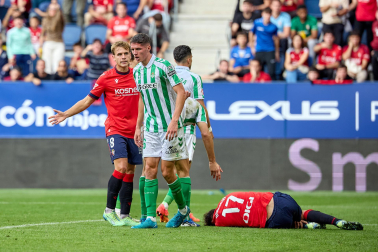 Fotos del Osasuna 1-2 Betis de la jornada 10./