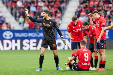 Fotos del Osasuna 1-2 Betis de la jornada 10./