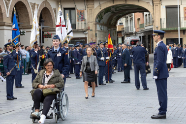 Fotos de la jura de bandera civil en el Día de Bardenas en Tudela