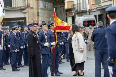 Fotos de la jura de bandera civil en el Día de Bardenas en Tudela