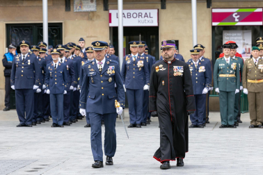 Fotos de la jura de bandera civil en el Día de Bardenas en Tudela