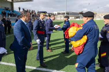 Fotos de la jura de bandera civil en el Día de Bardenas en Tudela