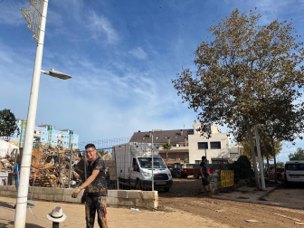 Imágenes de la localidad valenciana de Picaña donde el pamplonés Pablo Rodríguez realiza labores de voluntario tras el paso de la DANA /