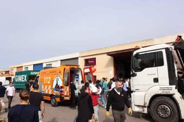 Parada del convoy de ayuda en Arganda