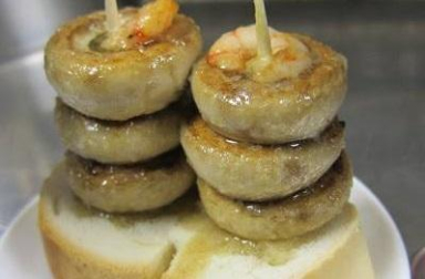 ‘Los champiñones’ de la calle Laurel