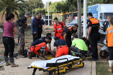 Voluntarios navarros colaboran el las localidades de Massanassa, Seraví y Catarroja /