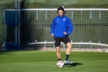 Fotos del entrenamiento de Osasuna este jueves, 14 de noviembre, en Tajonar.
