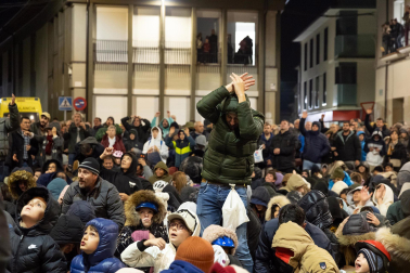 Fustiñana acogió este sábado, 16 de noviembre, el tradicional lanzamiento de nueces /