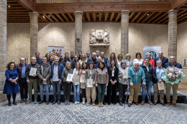 Fotos del acto de entrega de los premios Tomás Belzunegui. /