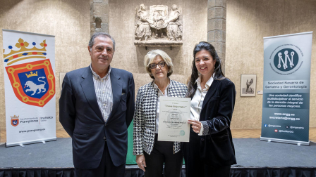 Fotos del acto de entrega de los premios Tomás Belzunegui. /