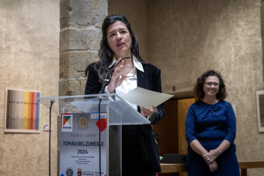 Fotos del acto de entrega de los premios Tomás Belzunegui. /