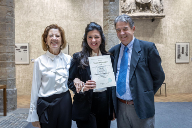 Fotos del acto de entrega de los premios Tomás Belzunegui. /