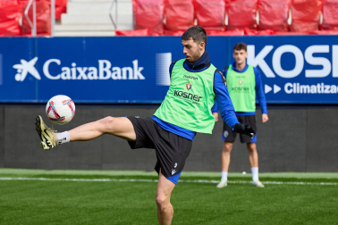 Sesión a puerta cerrada en El Sadar de los jugadores de Osasuna dos días antes de recibir al Villarreal /