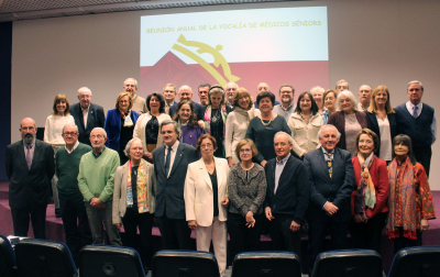 Un total de 111 médicos han alcanzado la condición de colegiados honoríficos al cumplir los 70 años