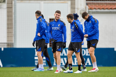 Entrenamiento de Osasuna, este viernes en Tajonar.