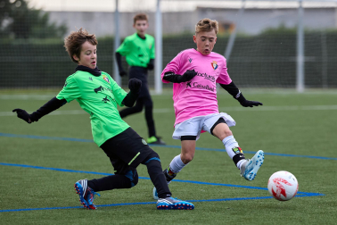Fotos de la primera jornada del Torneo Interescolar de Osasuna 2024-25./